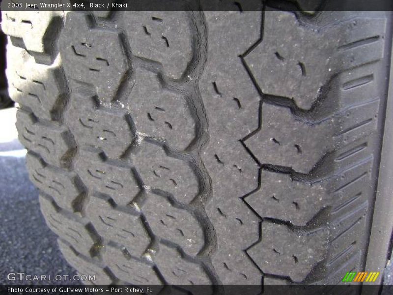 Black / Khaki 2005 Jeep Wrangler X 4x4