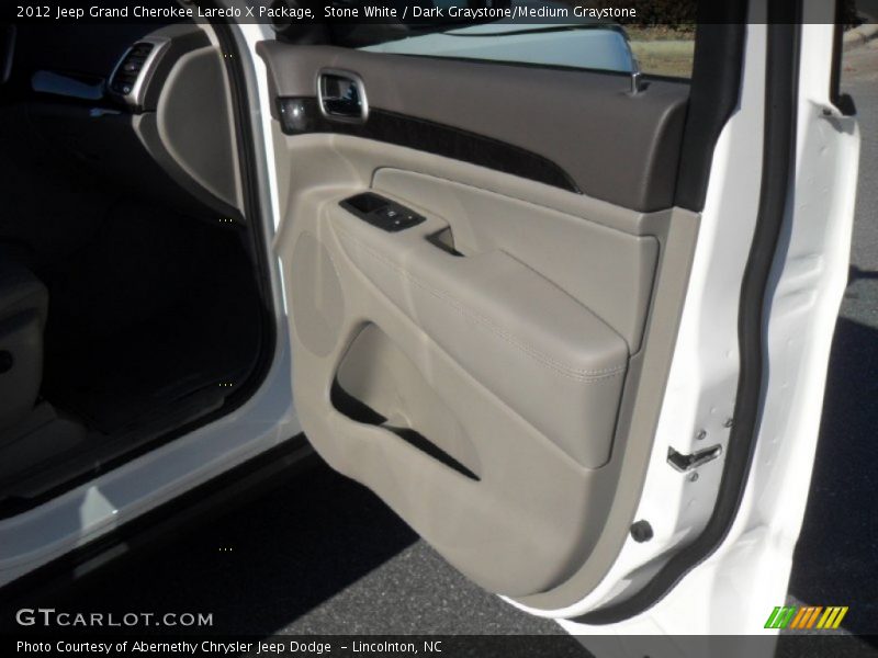 Stone White / Dark Graystone/Medium Graystone 2012 Jeep Grand Cherokee Laredo X Package