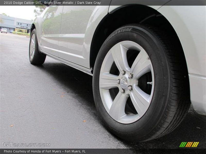 Bright Silver Metallic / Dark Slate Gray 2010 Dodge Caliber SXT