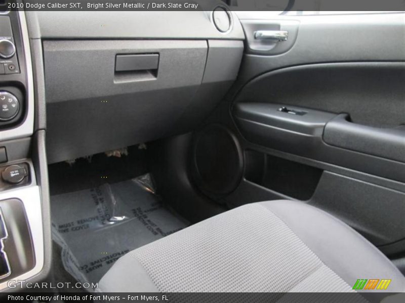 Bright Silver Metallic / Dark Slate Gray 2010 Dodge Caliber SXT