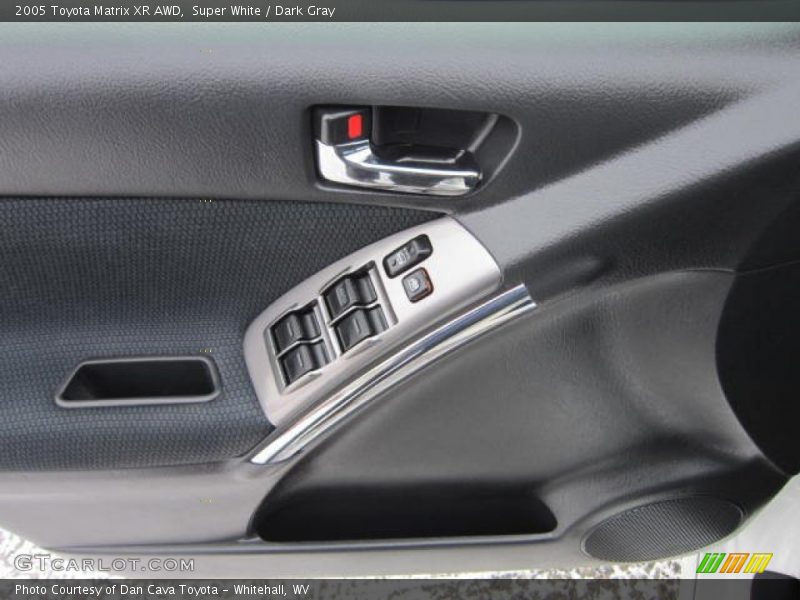 Super White / Dark Gray 2005 Toyota Matrix XR AWD