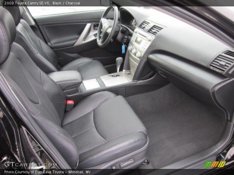  2009 Camry SE V6 Charcoal Interior