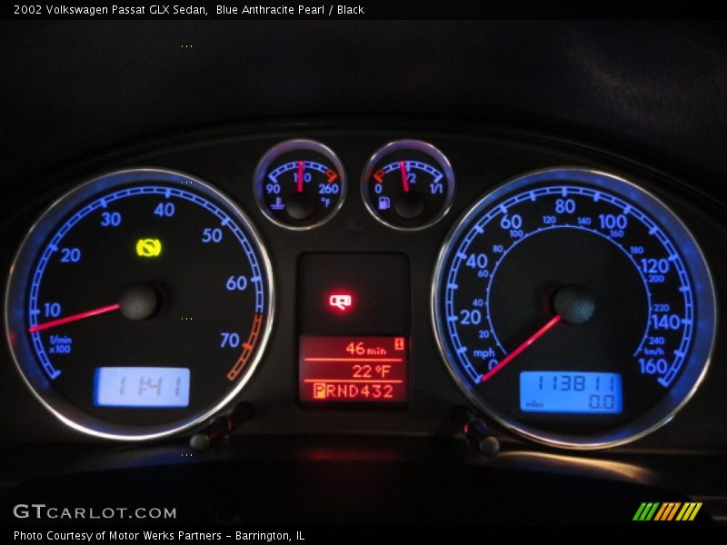 Blue Anthracite Pearl / Black 2002 Volkswagen Passat GLX Sedan