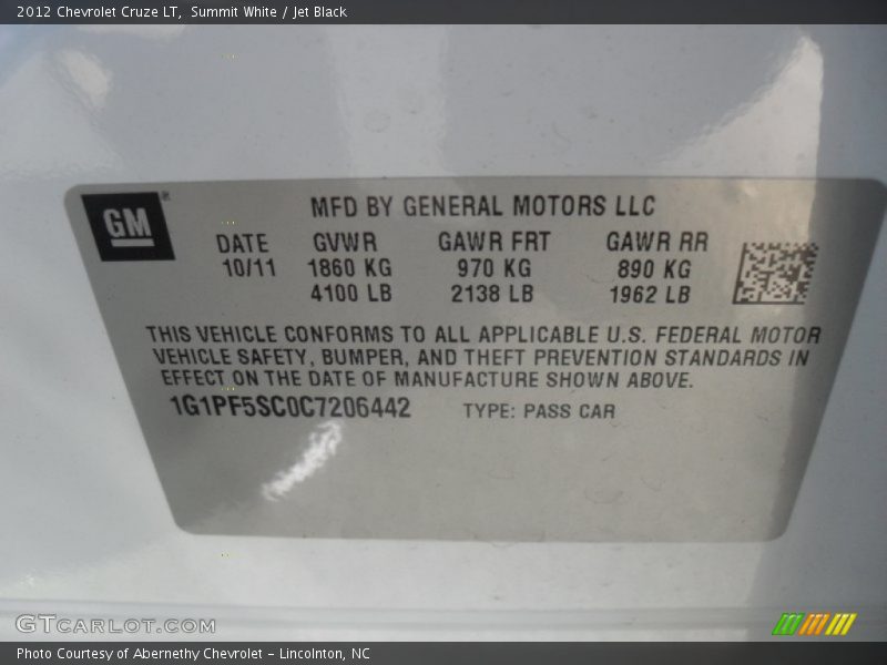 Summit White / Jet Black 2012 Chevrolet Cruze LT
