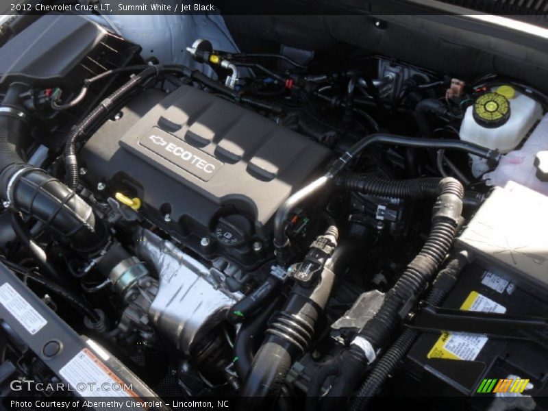 Summit White / Jet Black 2012 Chevrolet Cruze LT