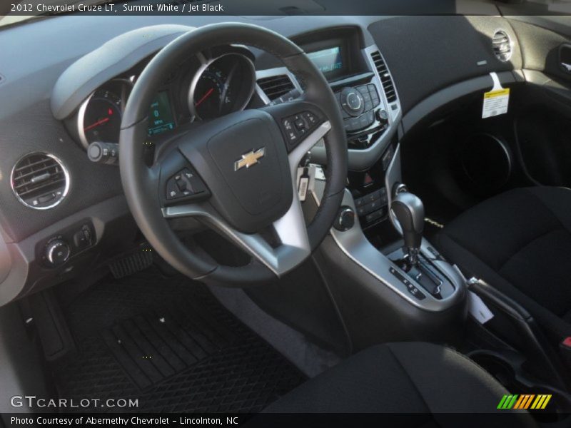 Summit White / Jet Black 2012 Chevrolet Cruze LT