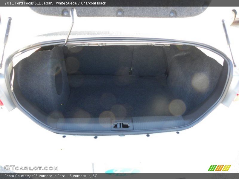 White Suede / Charcoal Black 2011 Ford Focus SEL Sedan