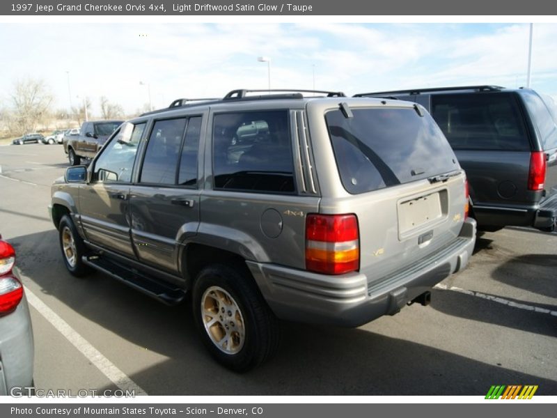 Light Driftwood Satin Glow / Taupe 1997 Jeep Grand Cherokee Orvis 4x4