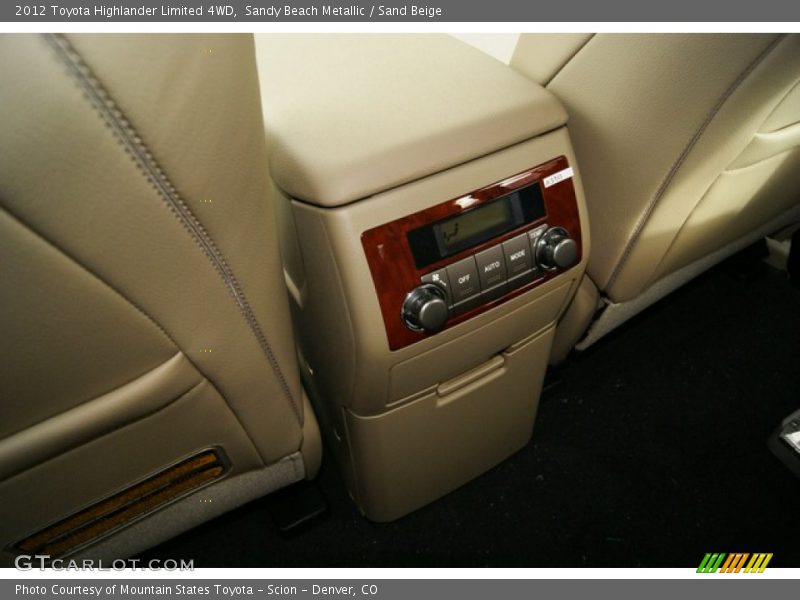 Sandy Beach Metallic / Sand Beige 2012 Toyota Highlander Limited 4WD