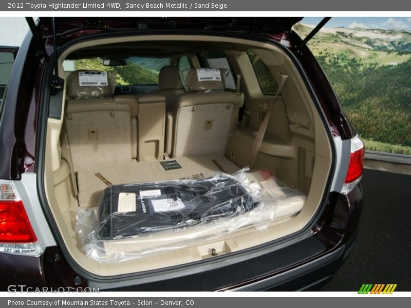 Sandy Beach Metallic / Sand Beige 2012 Toyota Highlander Limited 4WD