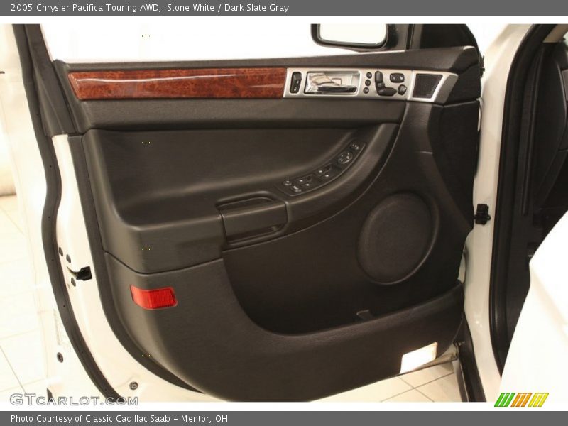 Stone White / Dark Slate Gray 2005 Chrysler Pacifica Touring AWD