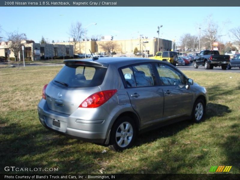 Magnetic Gray / Charcoal 2008 Nissan Versa 1.8 SL Hatchback