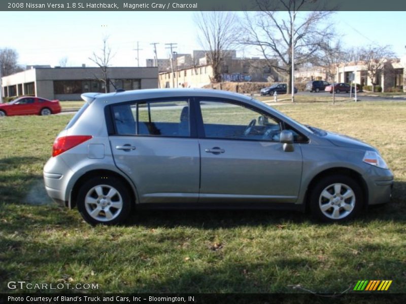Magnetic Gray / Charcoal 2008 Nissan Versa 1.8 SL Hatchback