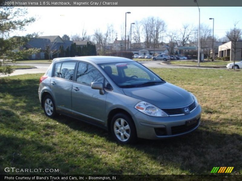 Magnetic Gray / Charcoal 2008 Nissan Versa 1.8 SL Hatchback