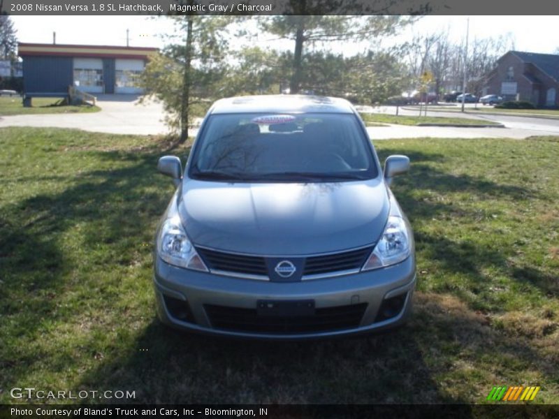 Magnetic Gray / Charcoal 2008 Nissan Versa 1.8 SL Hatchback
