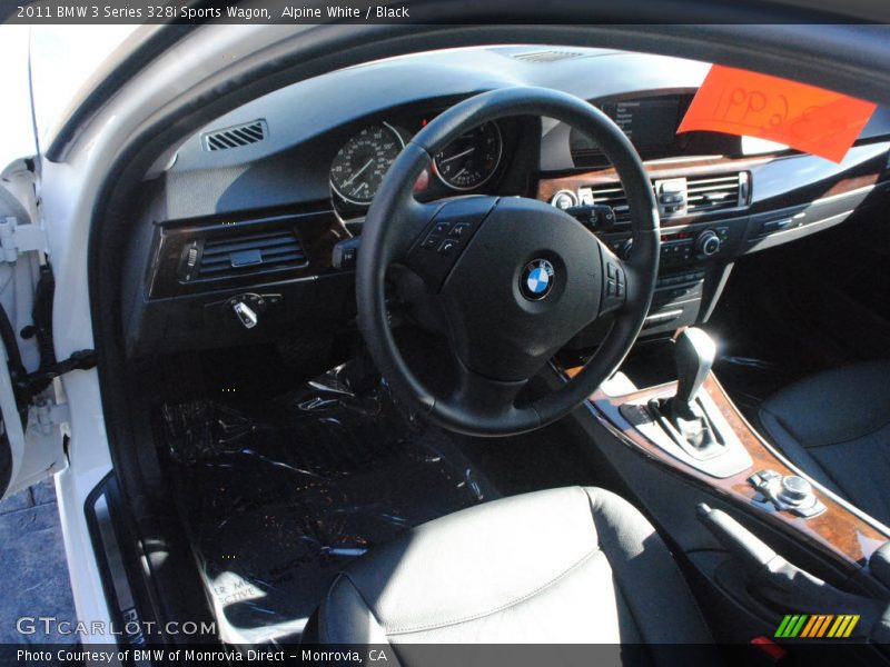 Alpine White / Black 2011 BMW 3 Series 328i Sports Wagon