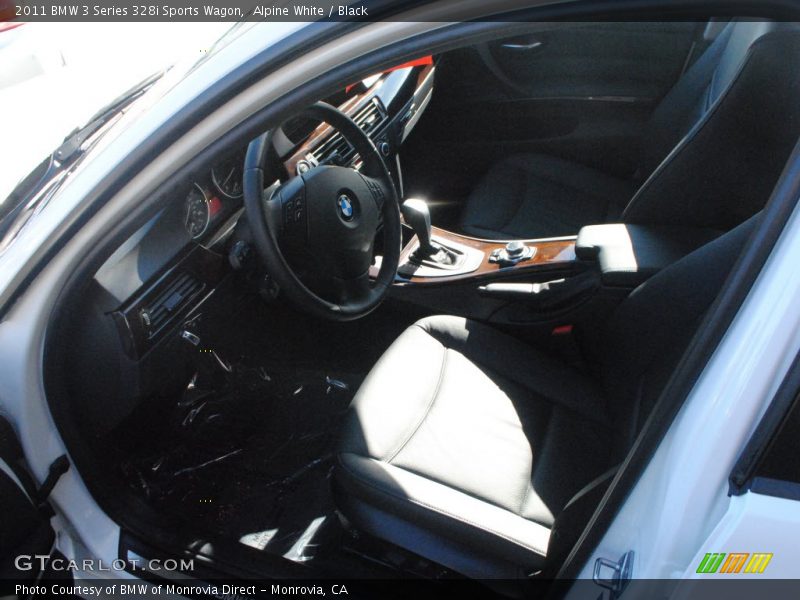 Alpine White / Black 2011 BMW 3 Series 328i Sports Wagon