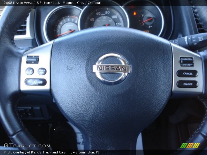 Magnetic Gray / Charcoal 2008 Nissan Versa 1.8 SL Hatchback