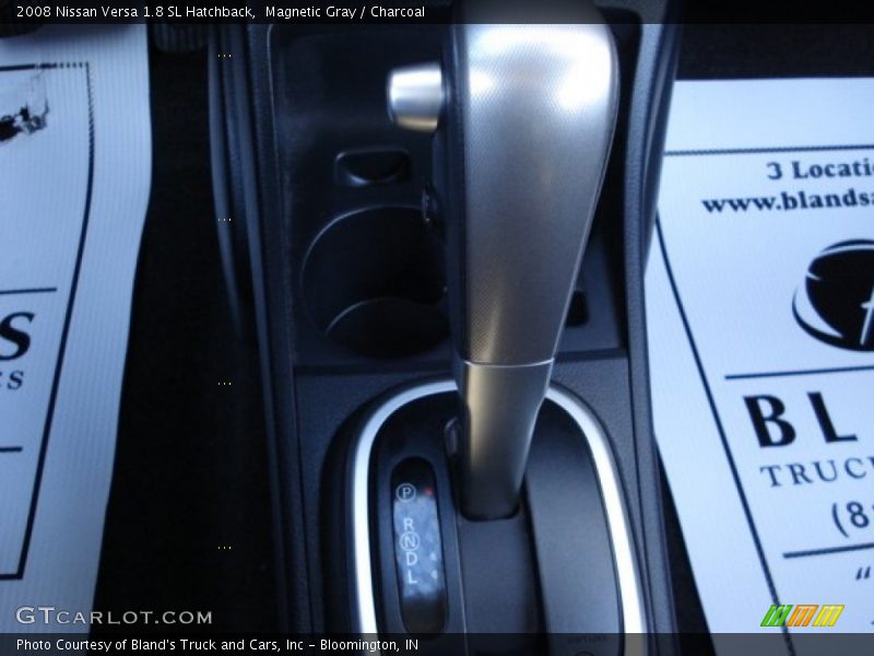 Magnetic Gray / Charcoal 2008 Nissan Versa 1.8 SL Hatchback