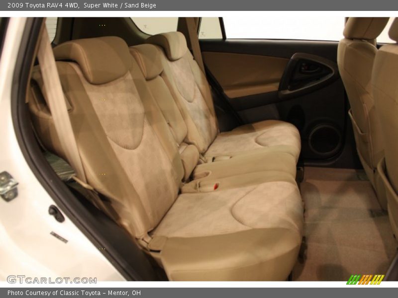 Super White / Sand Beige 2009 Toyota RAV4 4WD