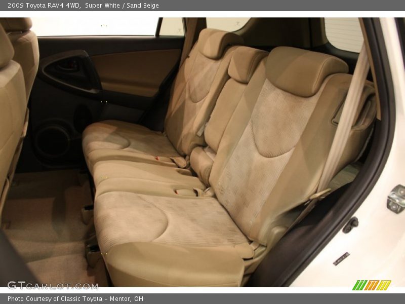 Super White / Sand Beige 2009 Toyota RAV4 4WD