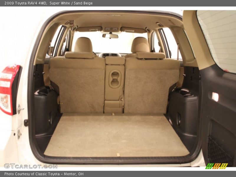 Super White / Sand Beige 2009 Toyota RAV4 4WD
