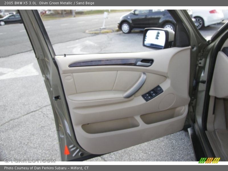 Olivin Green Metallic / Sand Beige 2005 BMW X5 3.0i
