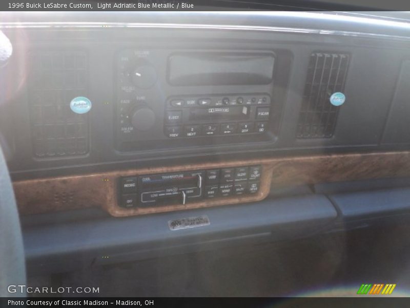 Light Adriatic Blue Metallic / Blue 1996 Buick LeSabre Custom