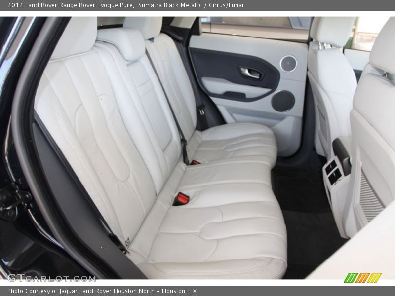  2012 Range Rover Evoque Pure Cirrus/Lunar Interior