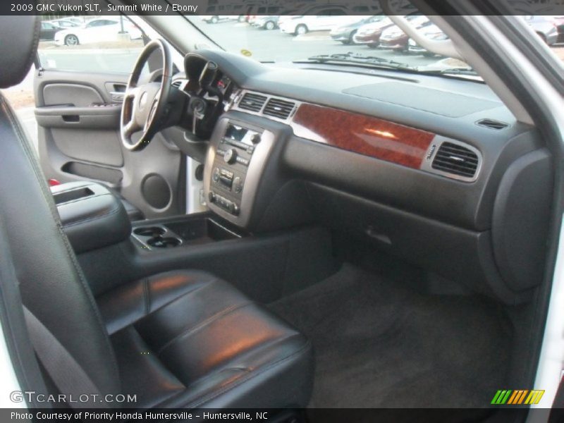 Summit White / Ebony 2009 GMC Yukon SLT