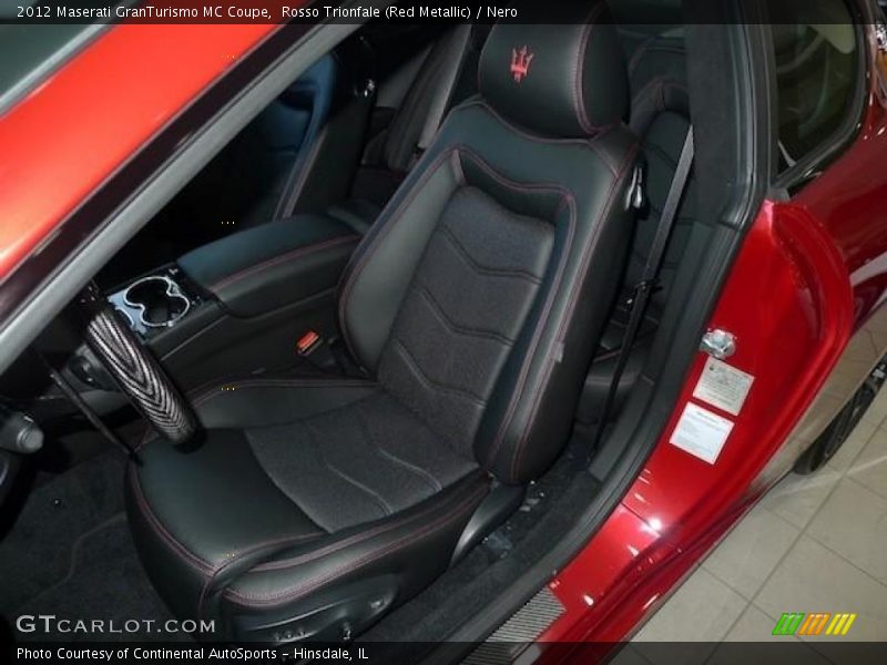  2012 GranTurismo MC Coupe Nero Interior