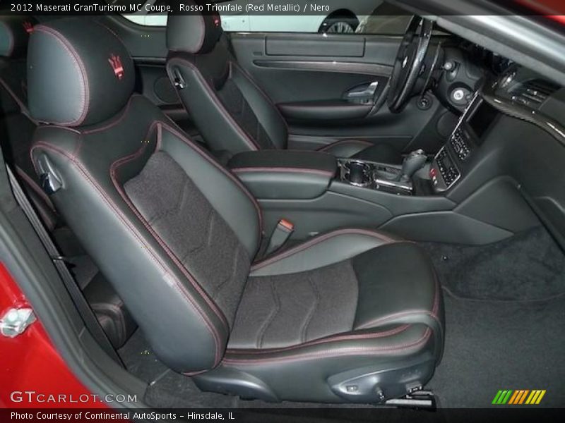  2012 GranTurismo MC Coupe Nero Interior