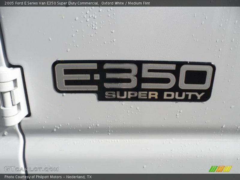  2005 E Series Van E350 Super Duty Commercial Logo