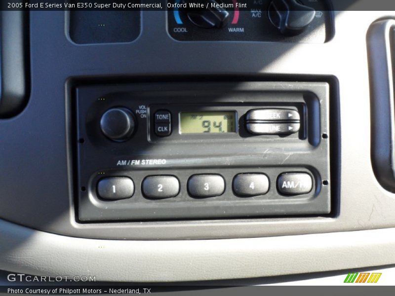 Oxford White / Medium Flint 2005 Ford E Series Van E350 Super Duty Commercial