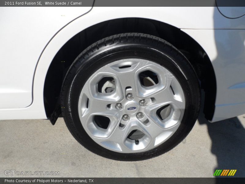 White Suede / Camel 2011 Ford Fusion SE