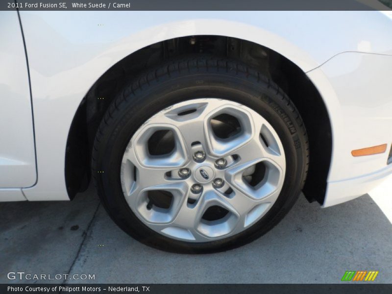 White Suede / Camel 2011 Ford Fusion SE