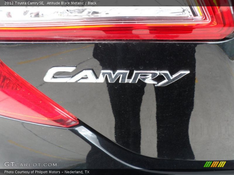 Attitude Black Metallic / Black 2012 Toyota Camry SE