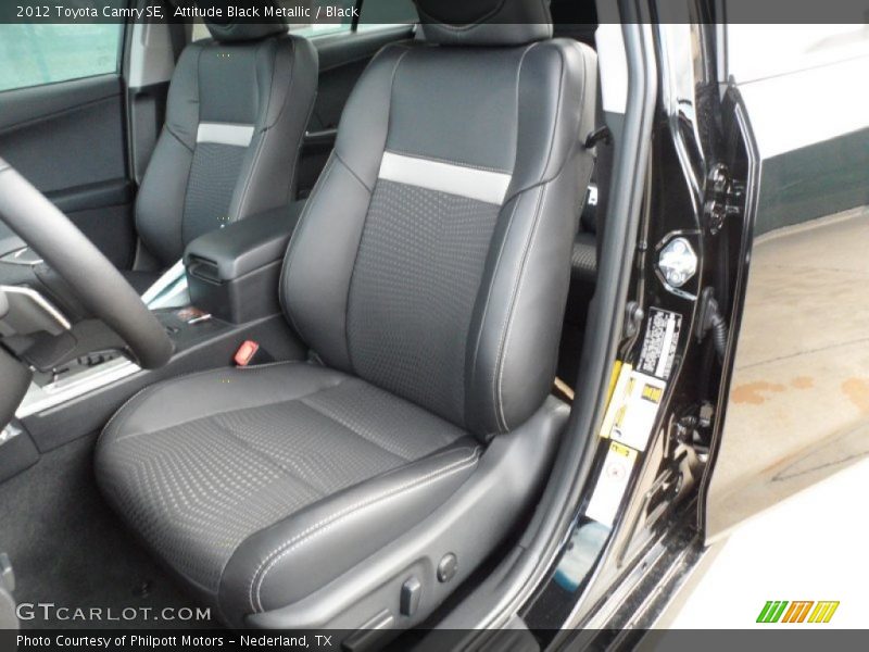 Attitude Black Metallic / Black 2012 Toyota Camry SE