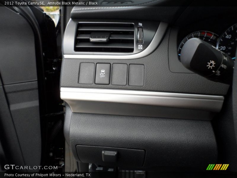 Attitude Black Metallic / Black 2012 Toyota Camry SE