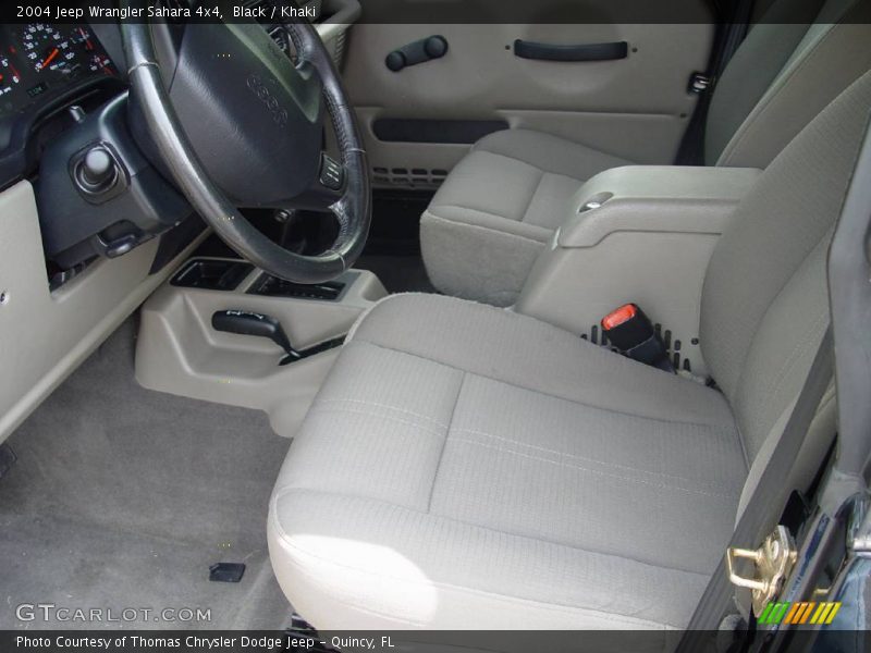 Black / Khaki 2004 Jeep Wrangler Sahara 4x4