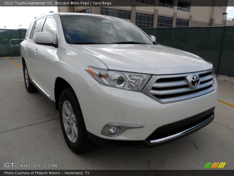 Blizzard White Pearl / Sand Beige 2012 Toyota Highlander V6