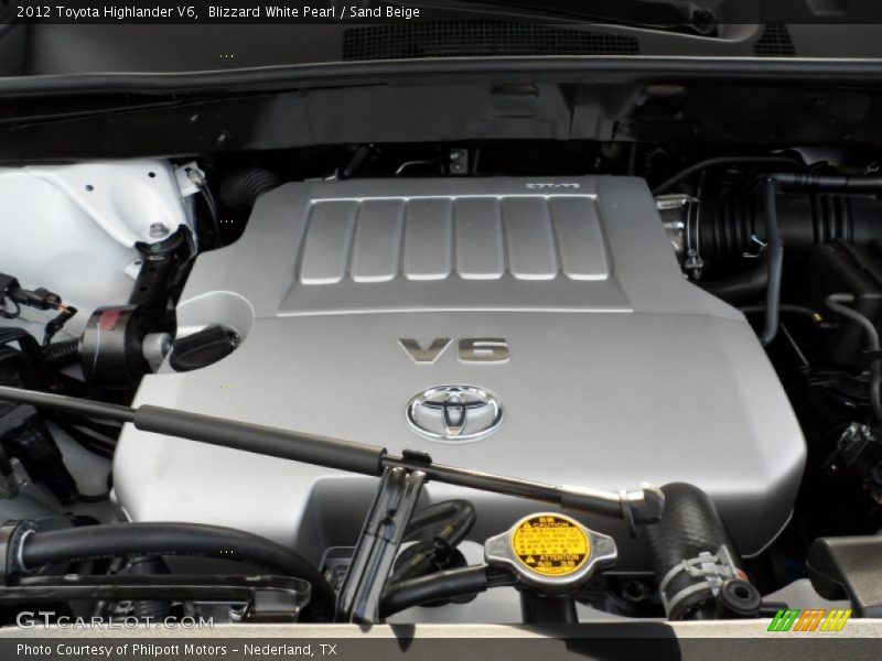 Blizzard White Pearl / Sand Beige 2012 Toyota Highlander V6