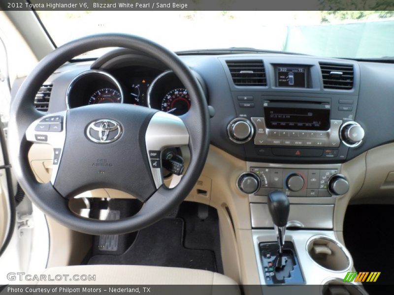 Blizzard White Pearl / Sand Beige 2012 Toyota Highlander V6