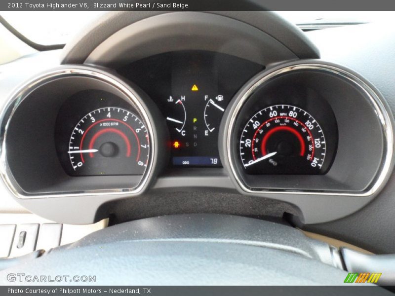 Blizzard White Pearl / Sand Beige 2012 Toyota Highlander V6