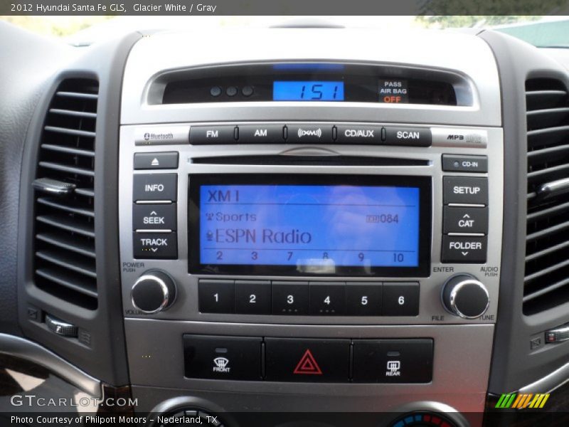 Glacier White / Gray 2012 Hyundai Santa Fe GLS