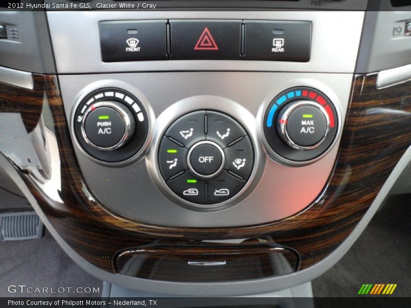 Glacier White / Gray 2012 Hyundai Santa Fe GLS