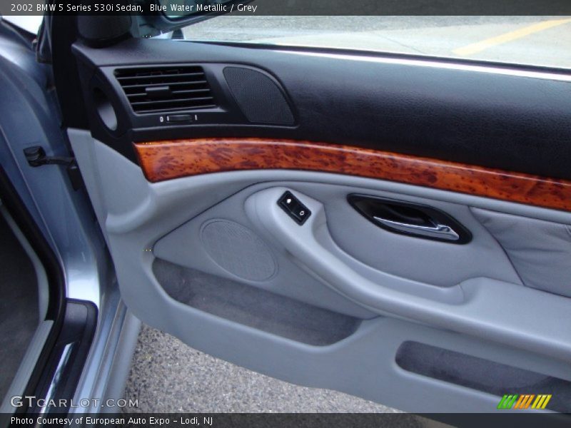 Blue Water Metallic / Grey 2002 BMW 5 Series 530i Sedan