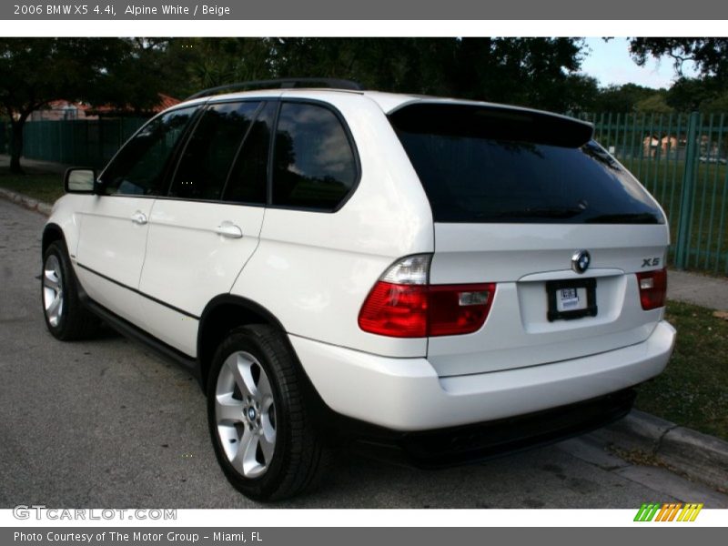 Alpine White / Beige 2006 BMW X5 4.4i