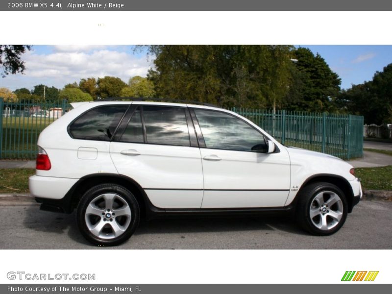 Alpine White / Beige 2006 BMW X5 4.4i
