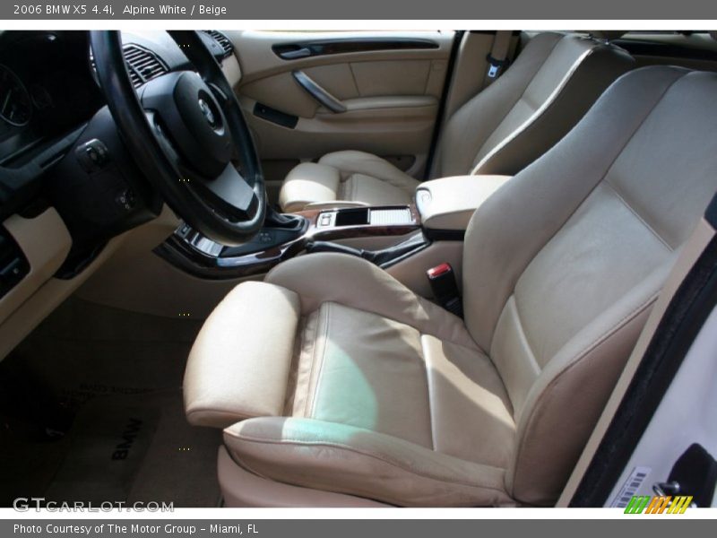 Alpine White / Beige 2006 BMW X5 4.4i